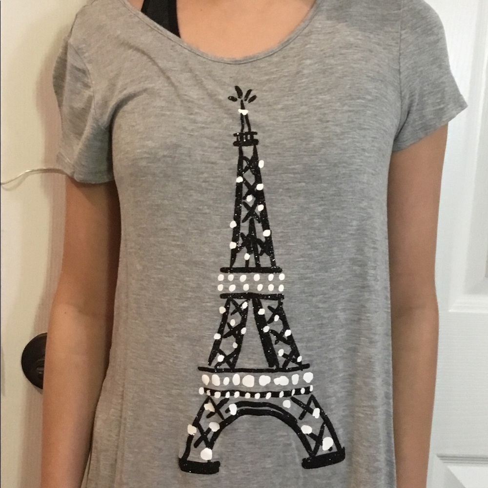 💎3/$25💎Justice Eiffel Tower 14/16 t shirt  gray